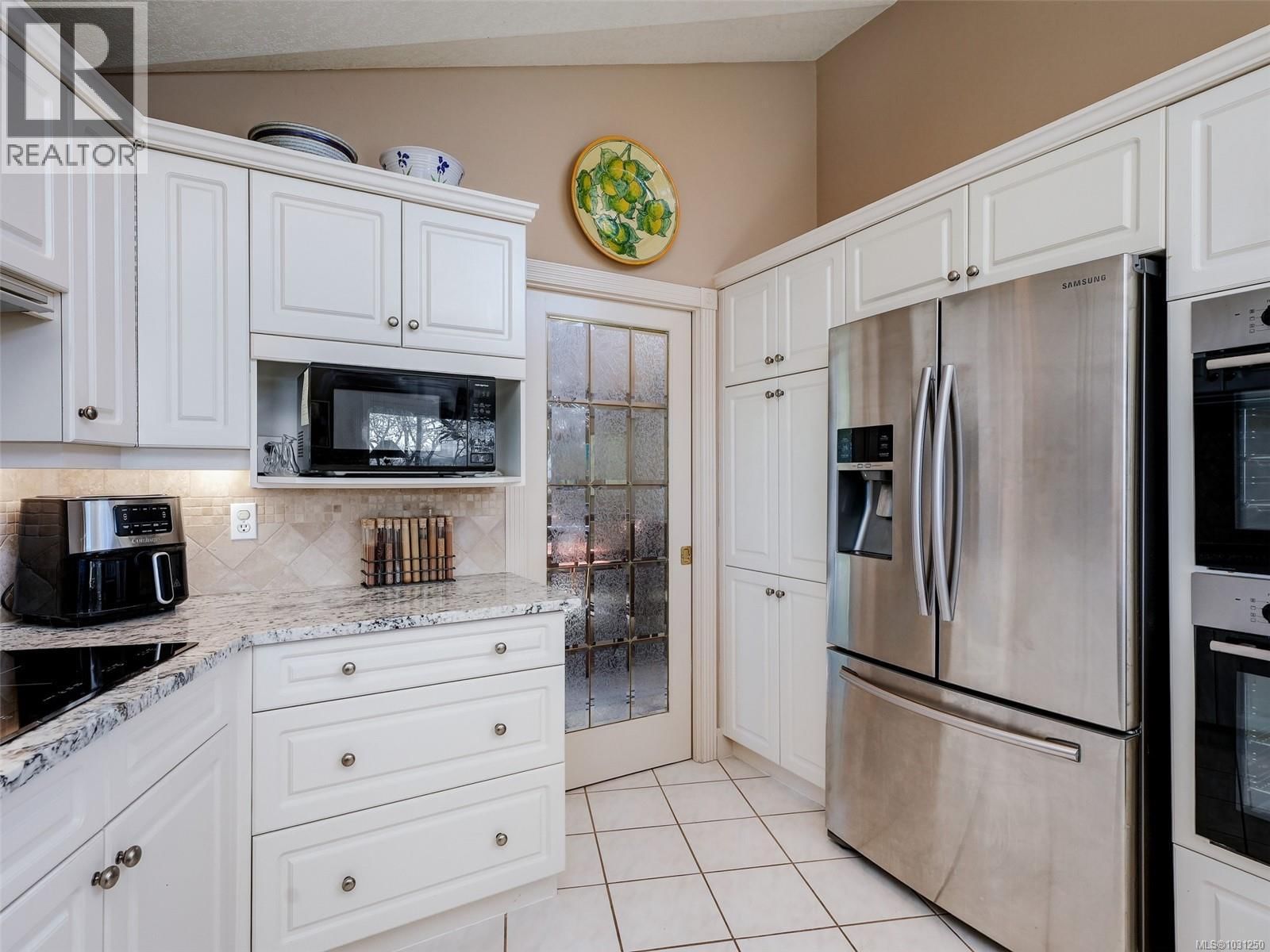 4329 STONEYWOOD LANE Image 7