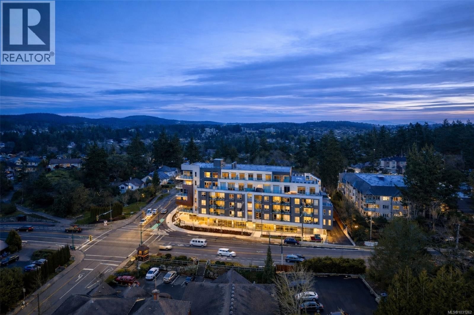 211 - 258 HELMCKEN ROAD Image 1