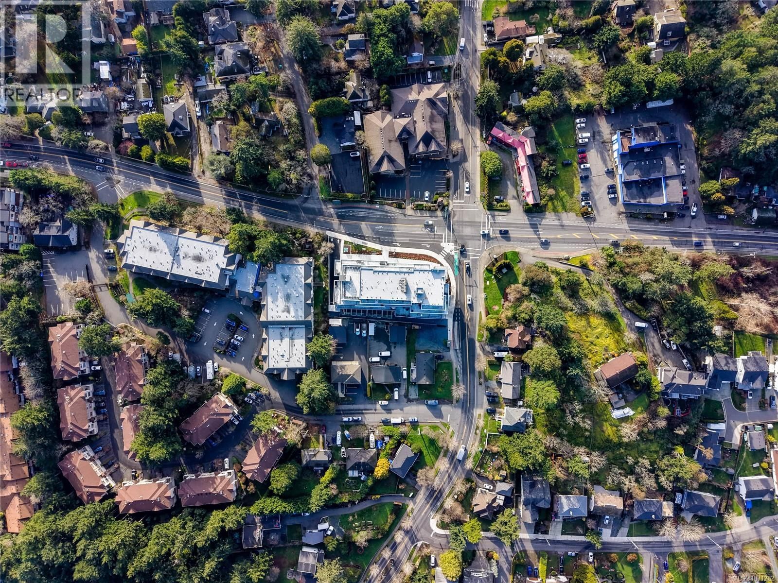 211 - 258 HELMCKEN ROAD Image 22