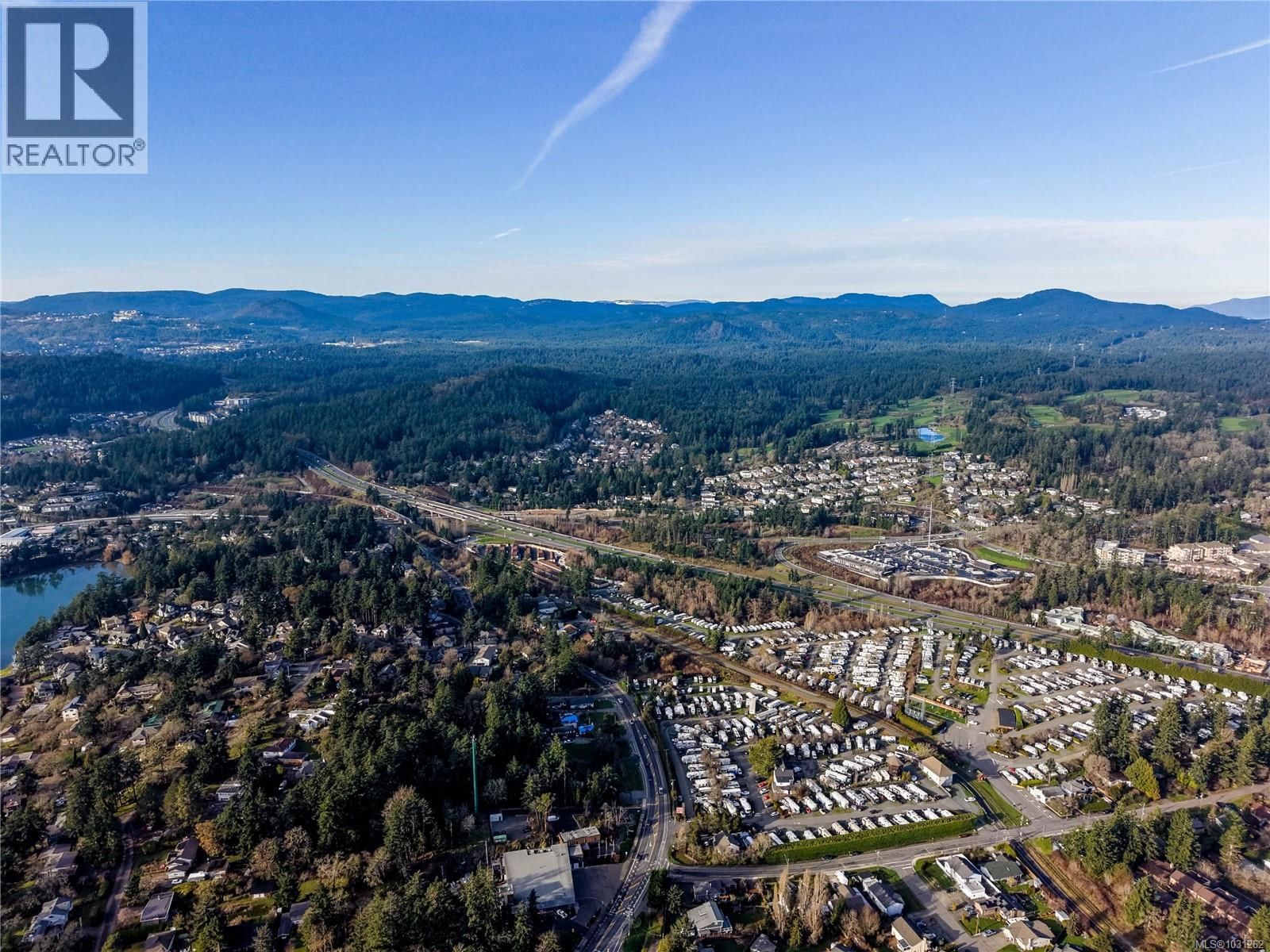 211 - 258 HELMCKEN ROAD Image 26