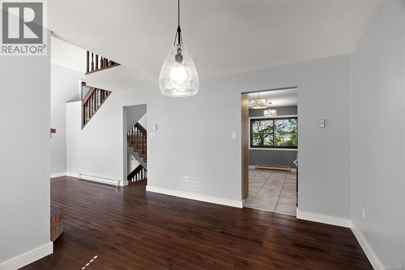 6 - 1464 FORT STREET Image 18