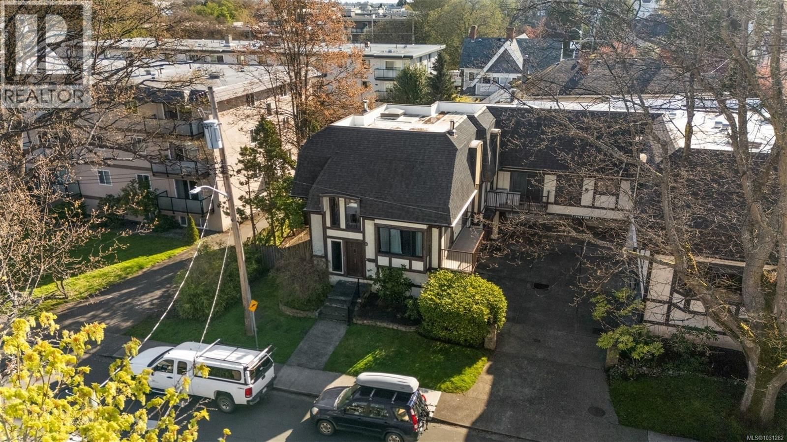 6 - 1464 FORT STREET Image 38