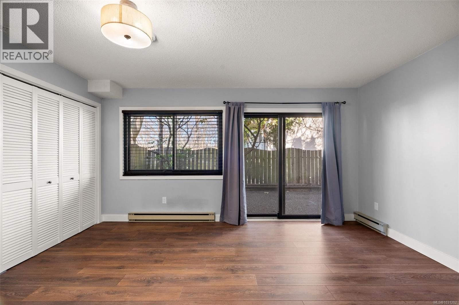 6 - 1464 FORT STREET Image 9