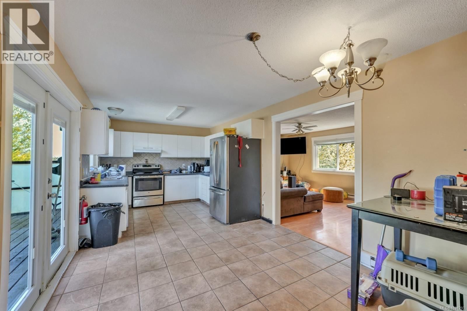 680 Chelsea Street property photo