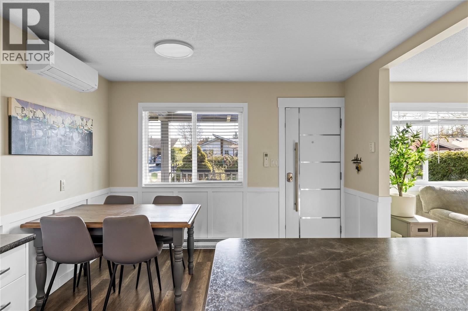 749 PHILLIPS STREET Image 15