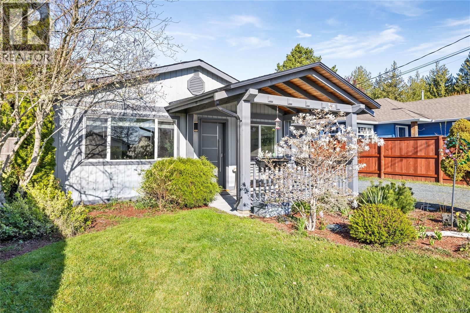 749 PHILLIPS STREET Image 3