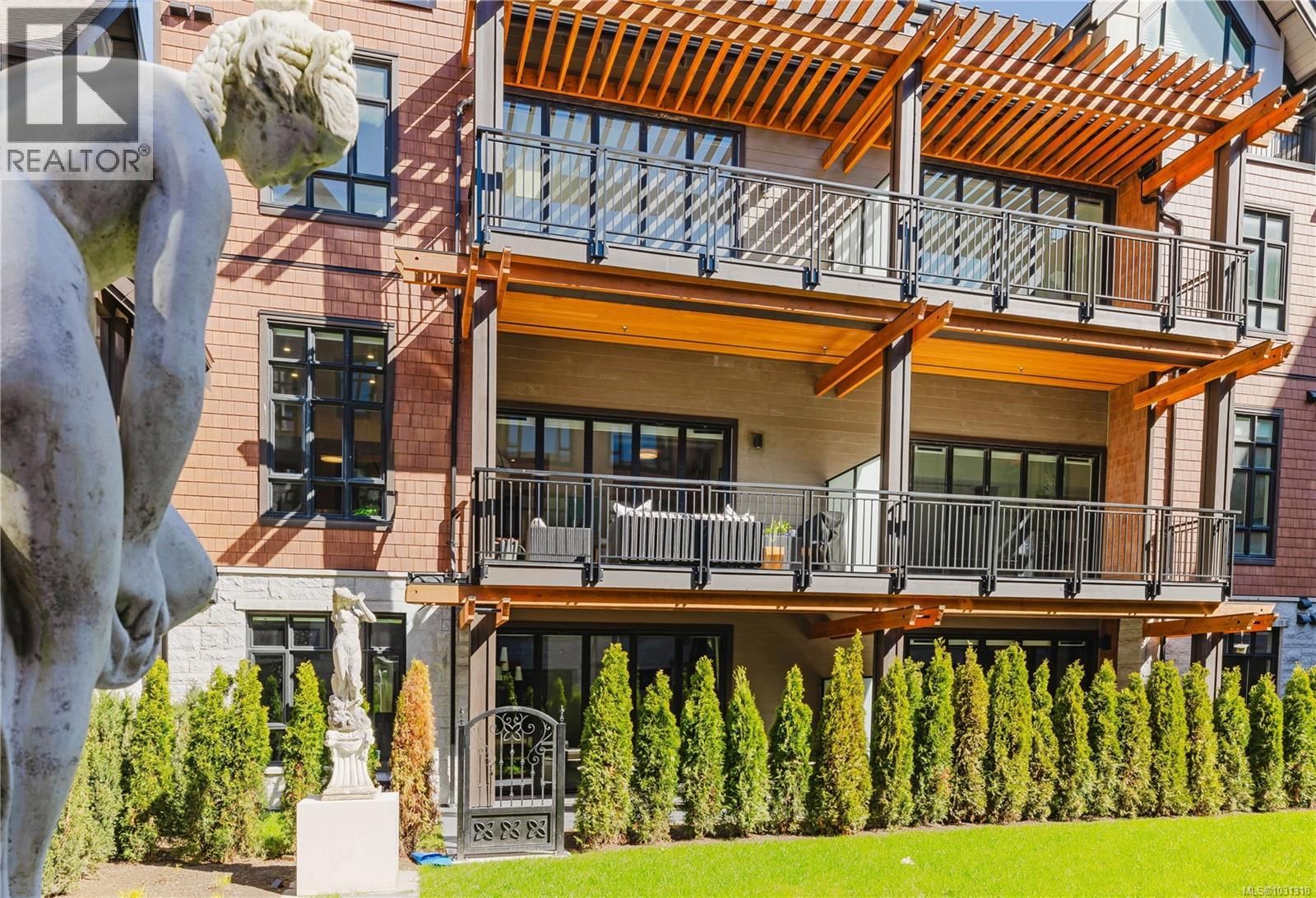 207 - 427 LAMPSON STREET Image 34