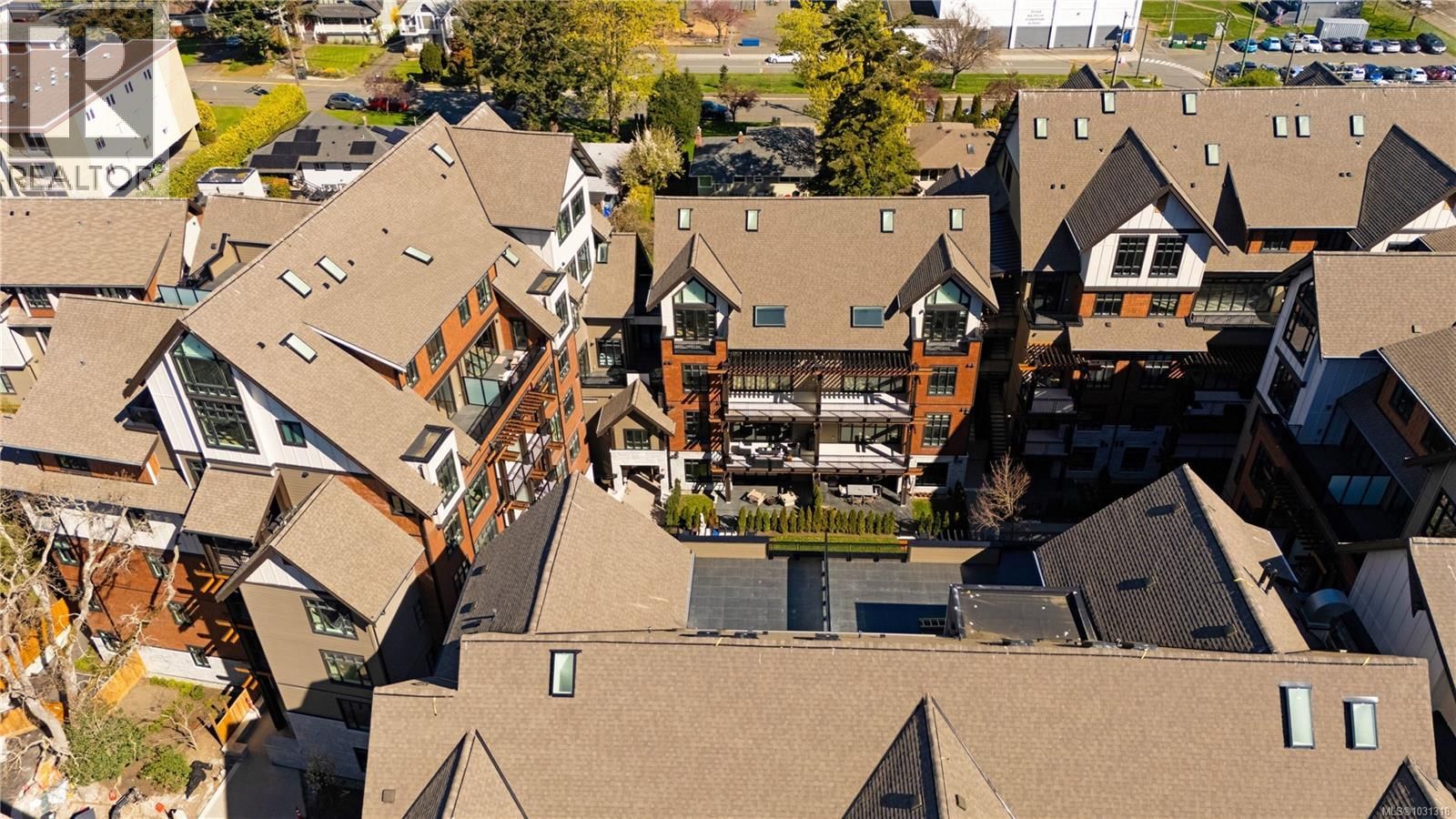 207 - 427 LAMPSON STREET Image 35