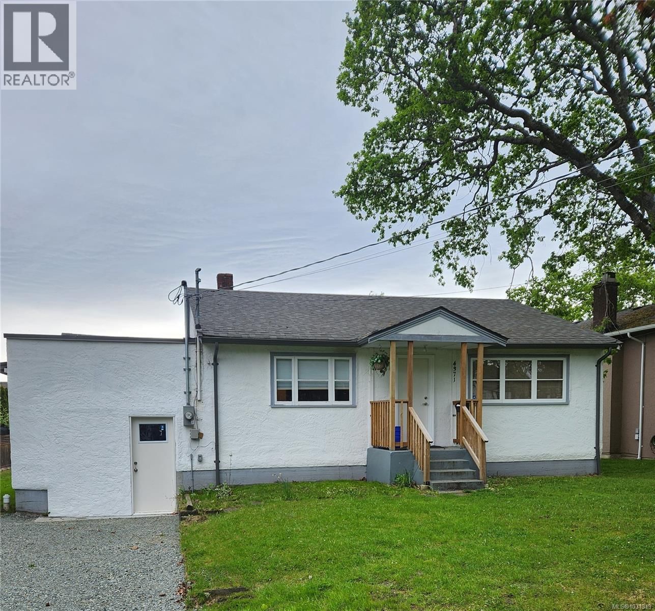 4371 Shelbourne Street property photo