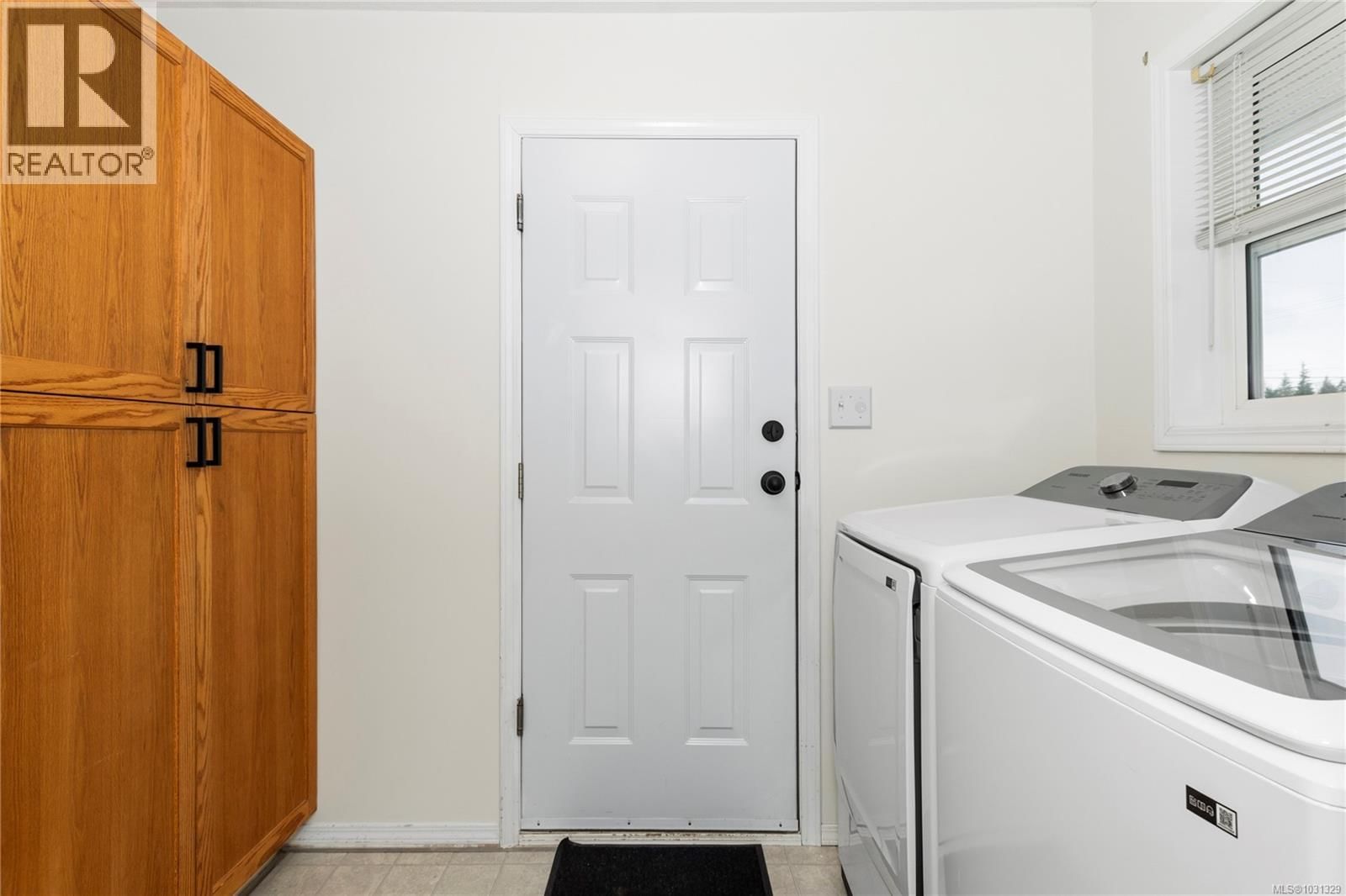 880 NICHOLLS ROAD Image 25