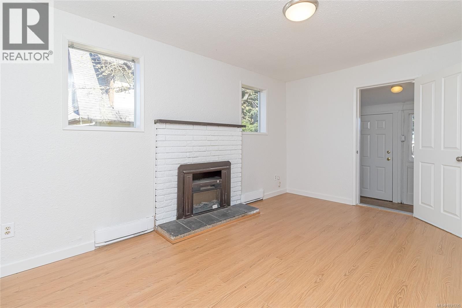 485 Park Avenue property photo