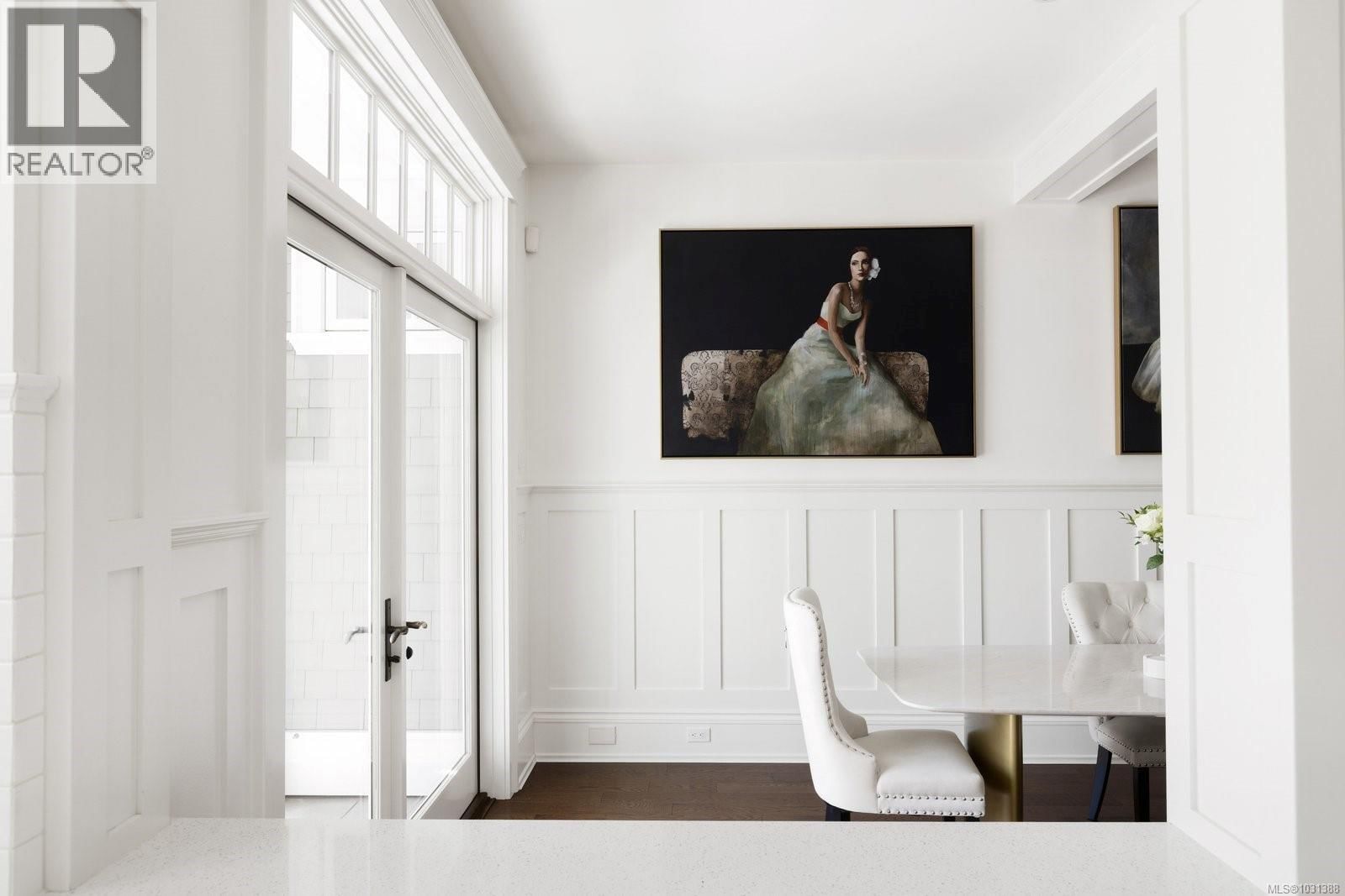 2545 LANSDOWNE ROAD Image 22