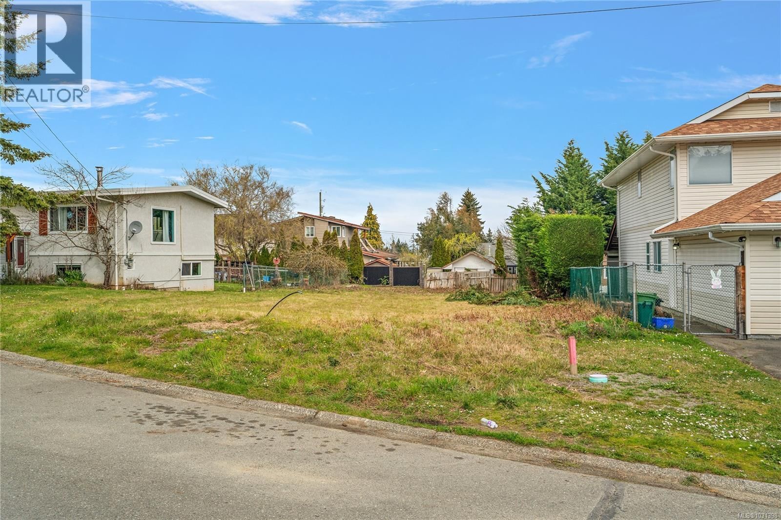 1539 Brook Street property photo