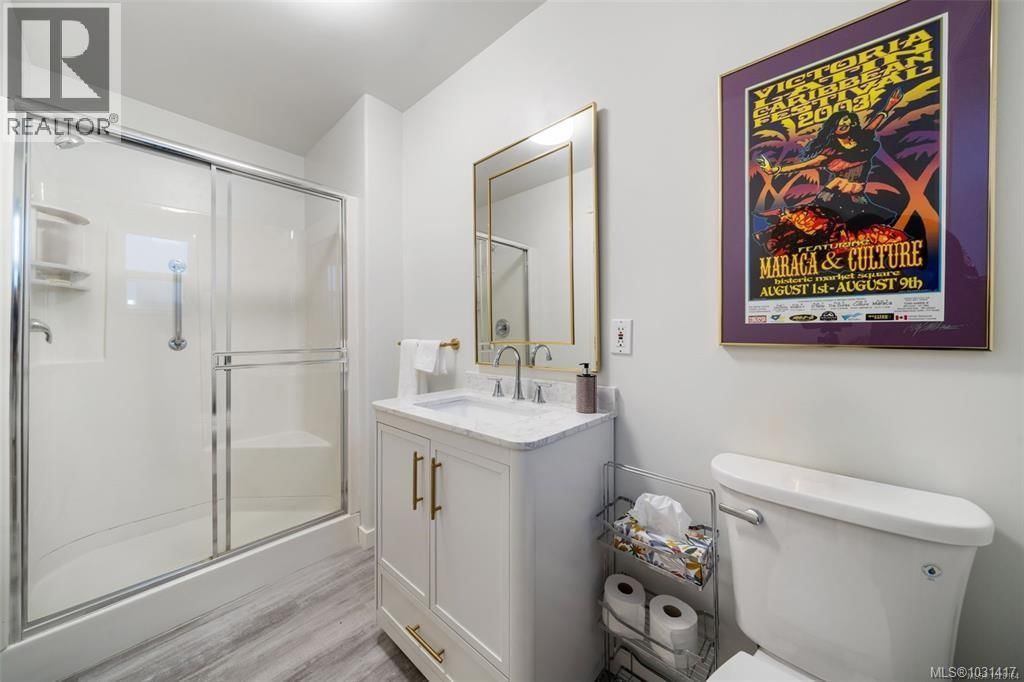 6092 CHIPPEWA ROAD Image 34