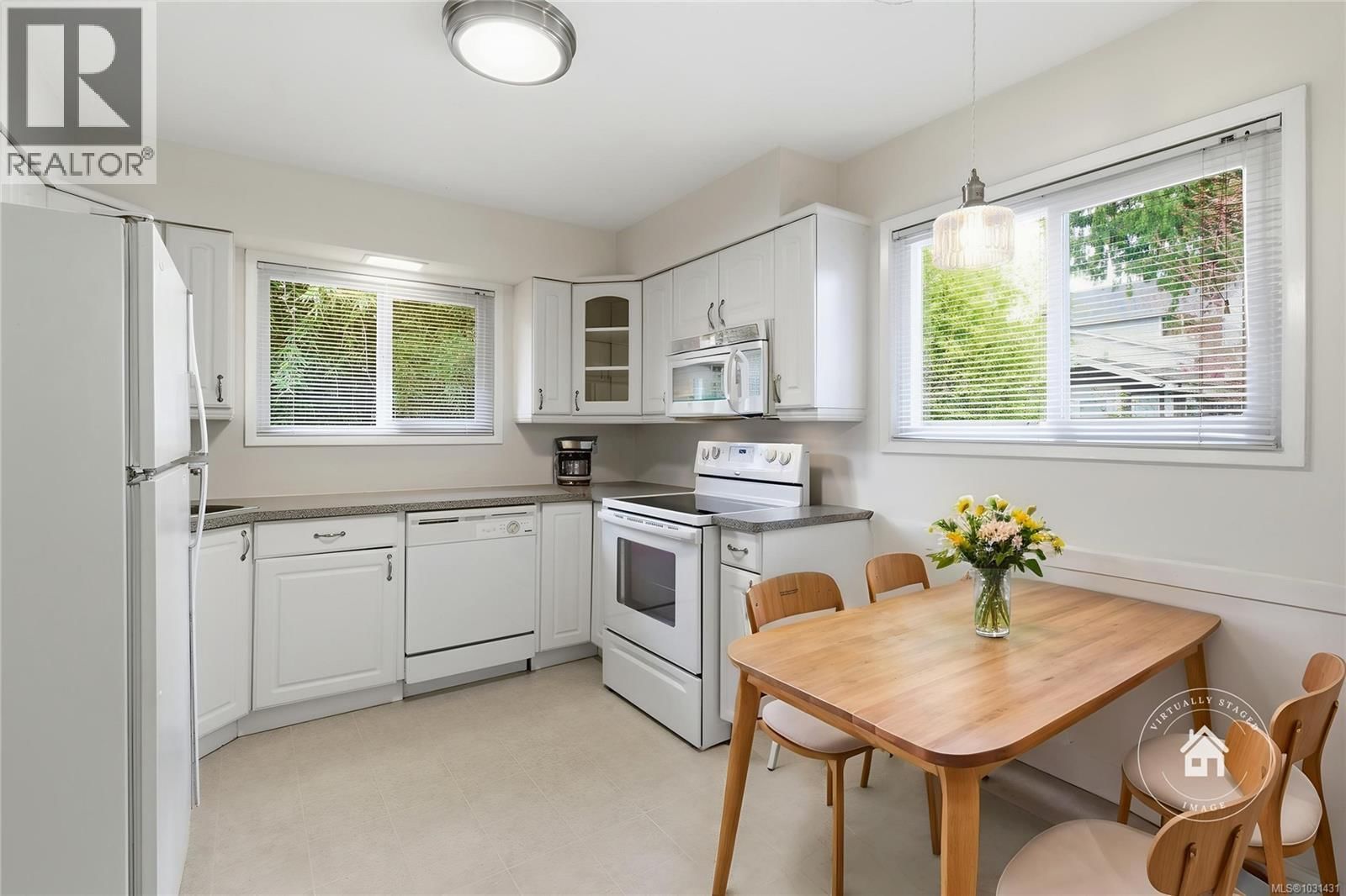 629 JONES STREET Image 4