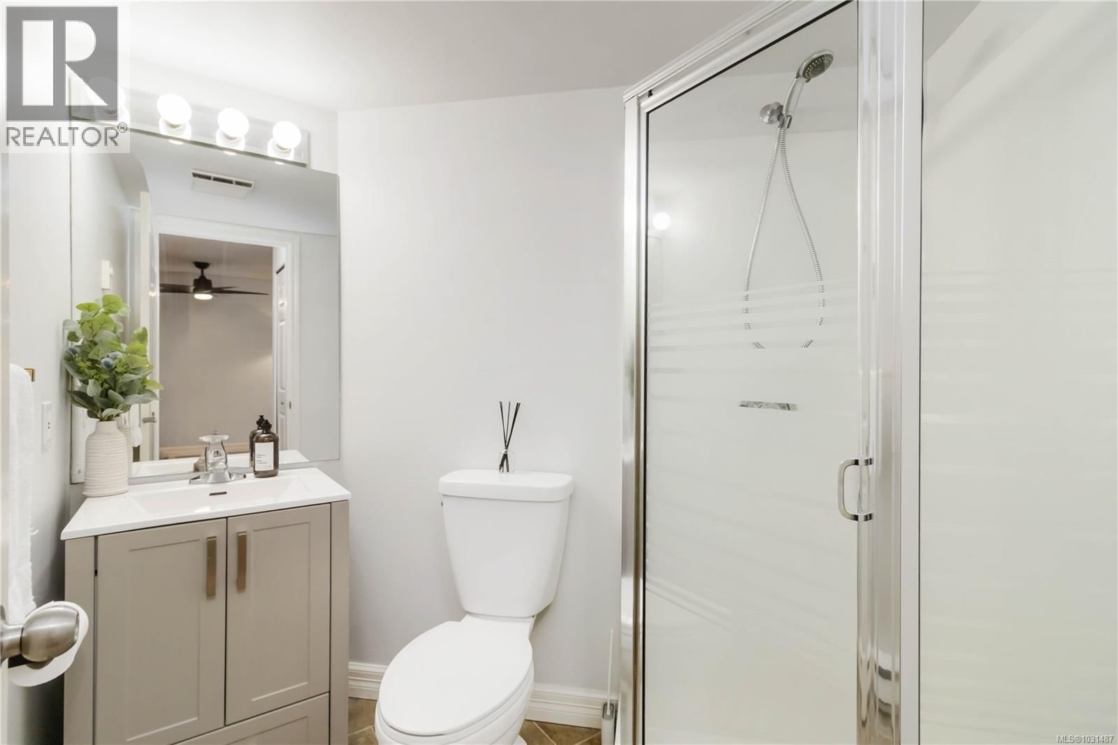 101 - 2710 GROSVENOR ROAD Image 10