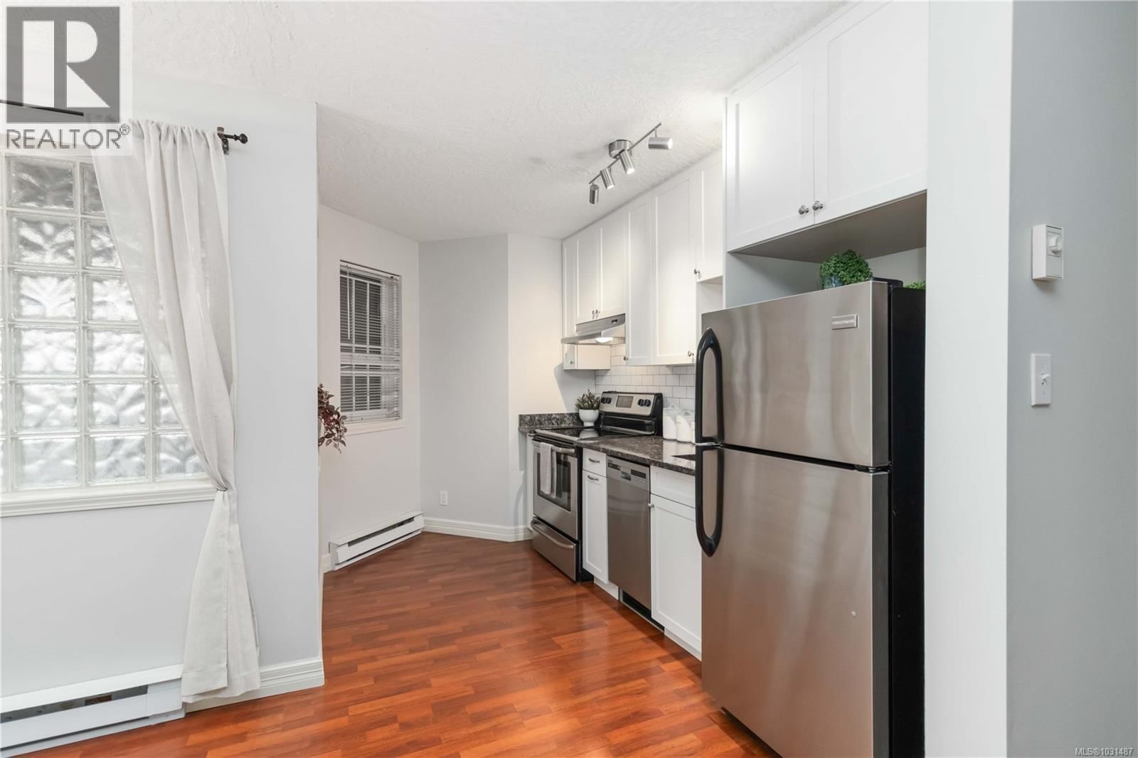 101 - 2710 GROSVENOR ROAD Image 7