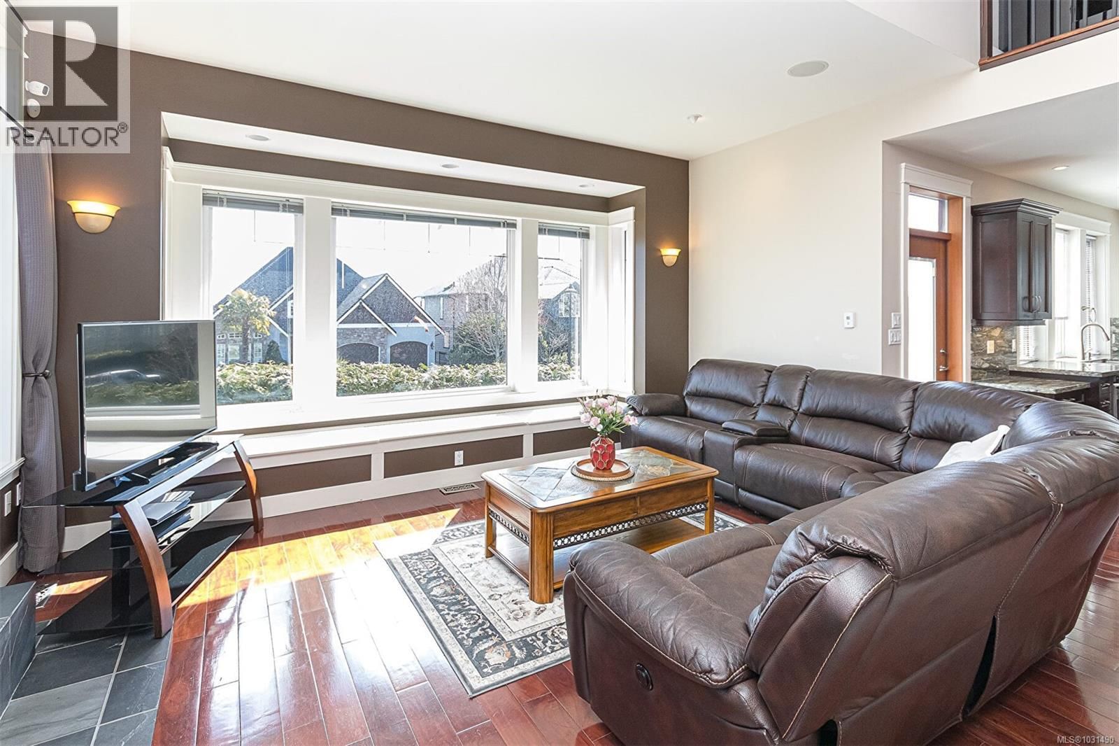 1143 NATURES GATE Image 10