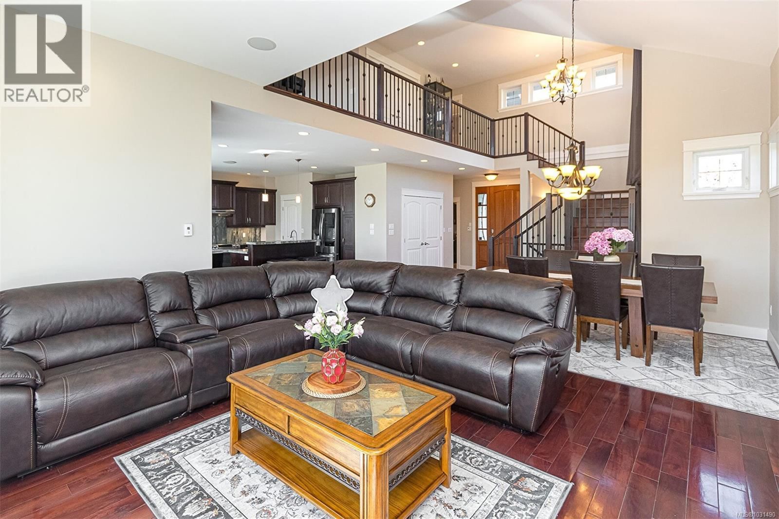 1143 NATURES GATE Image 11