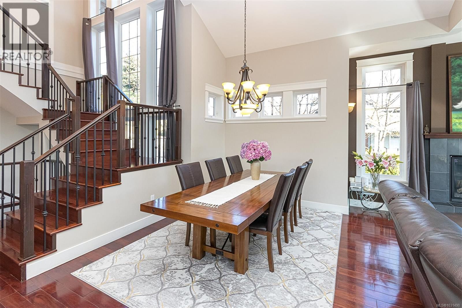 1143 NATURES GATE Image 12