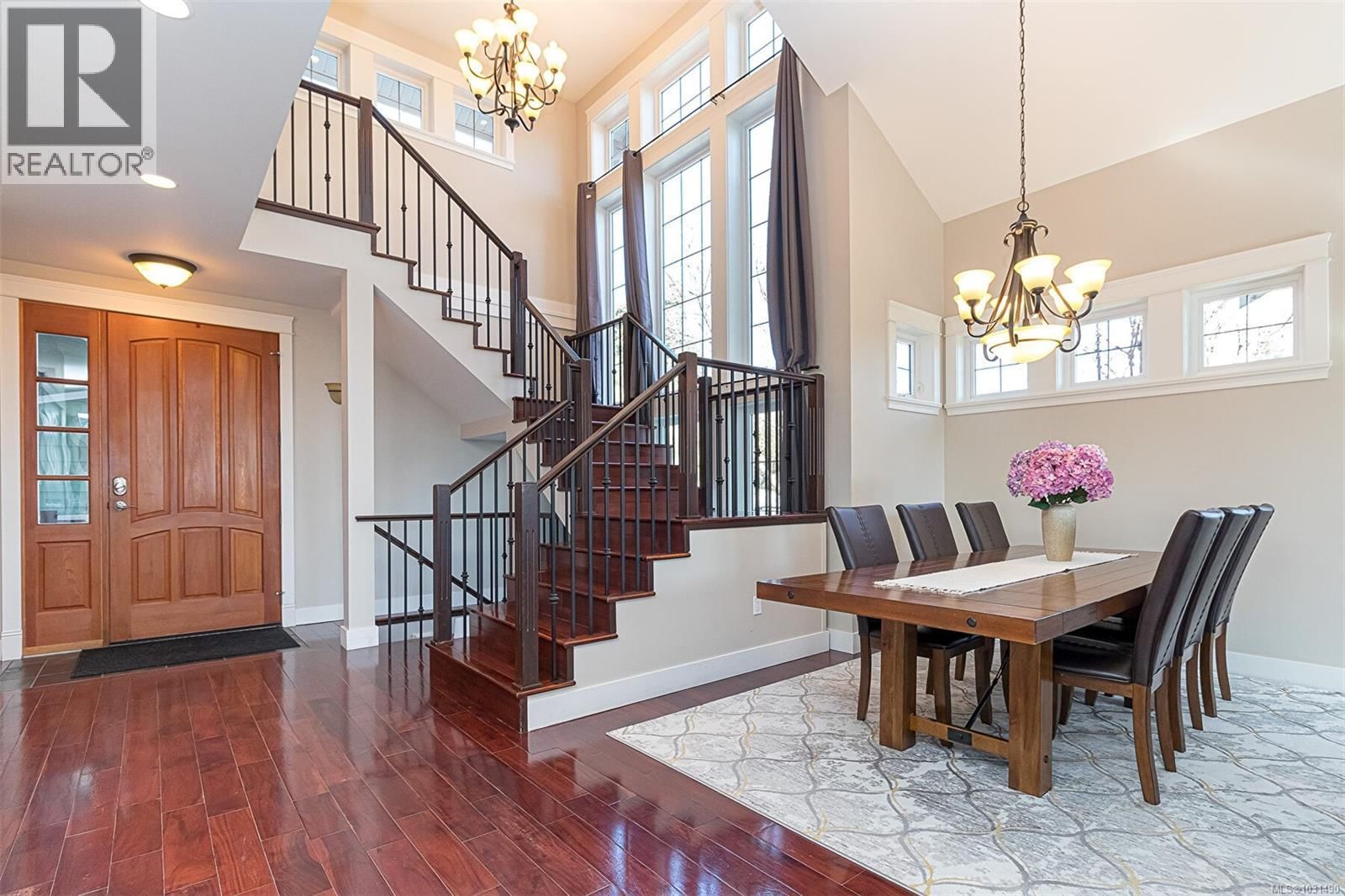 1143 NATURES GATE Image 13