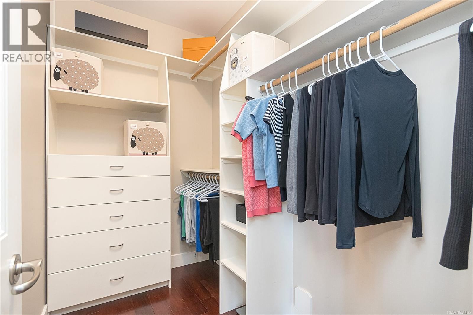 1143 NATURES GATE Image 21