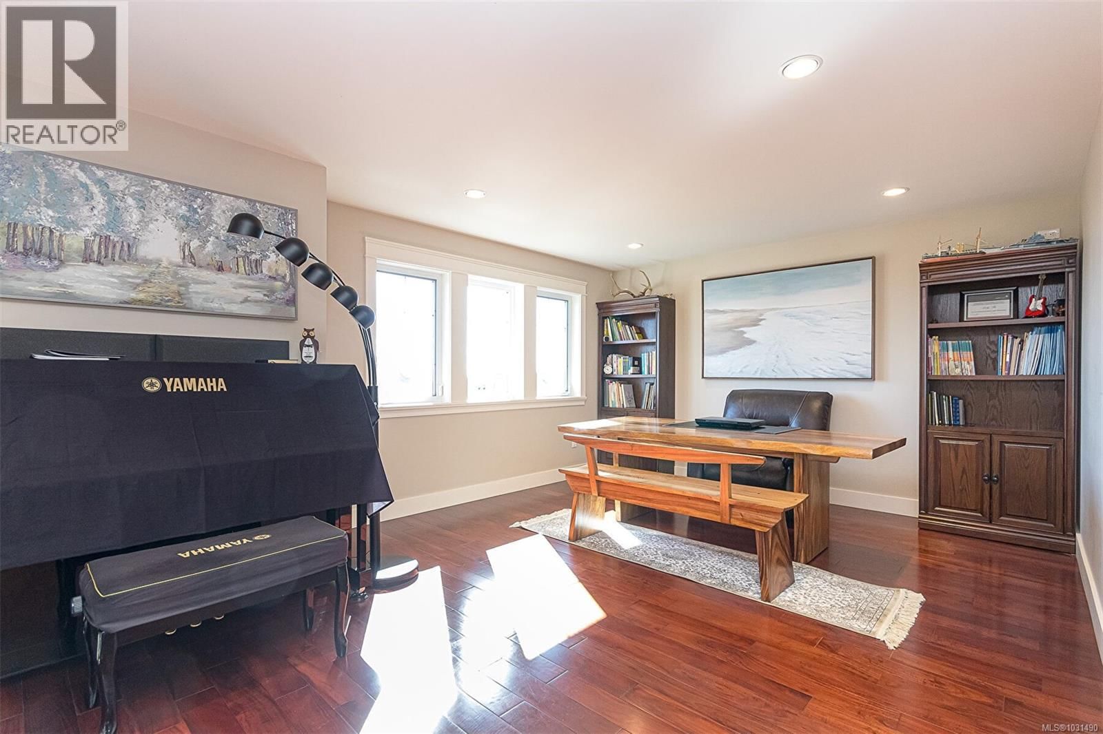 1143 NATURES GATE Image 34