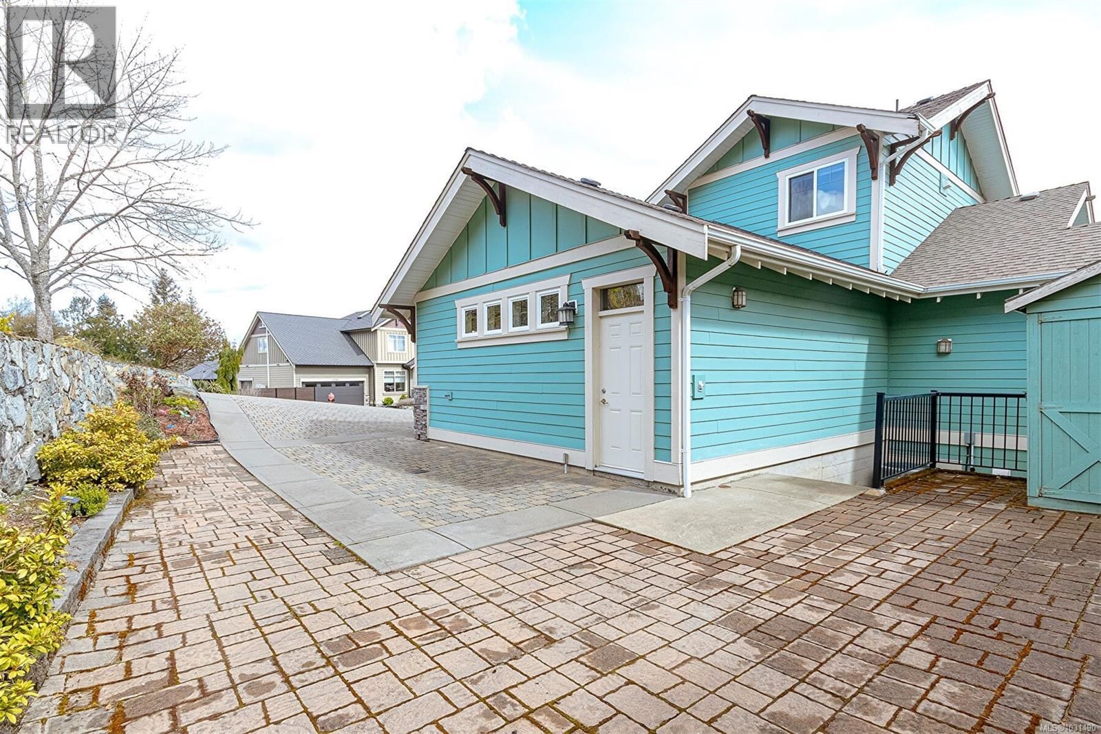 1143 NATURES GATE Image 55