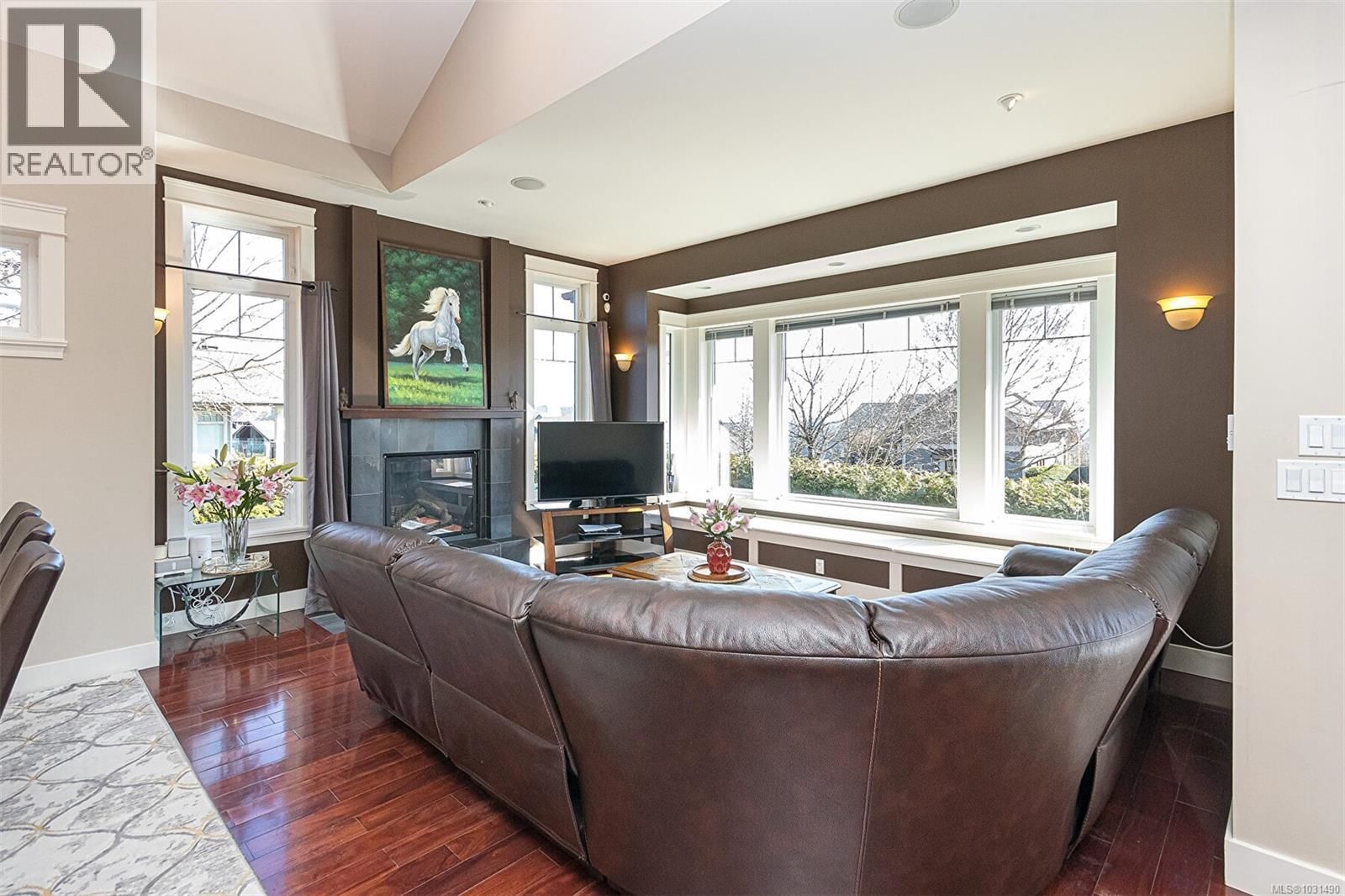 1143 NATURES GATE Image 8