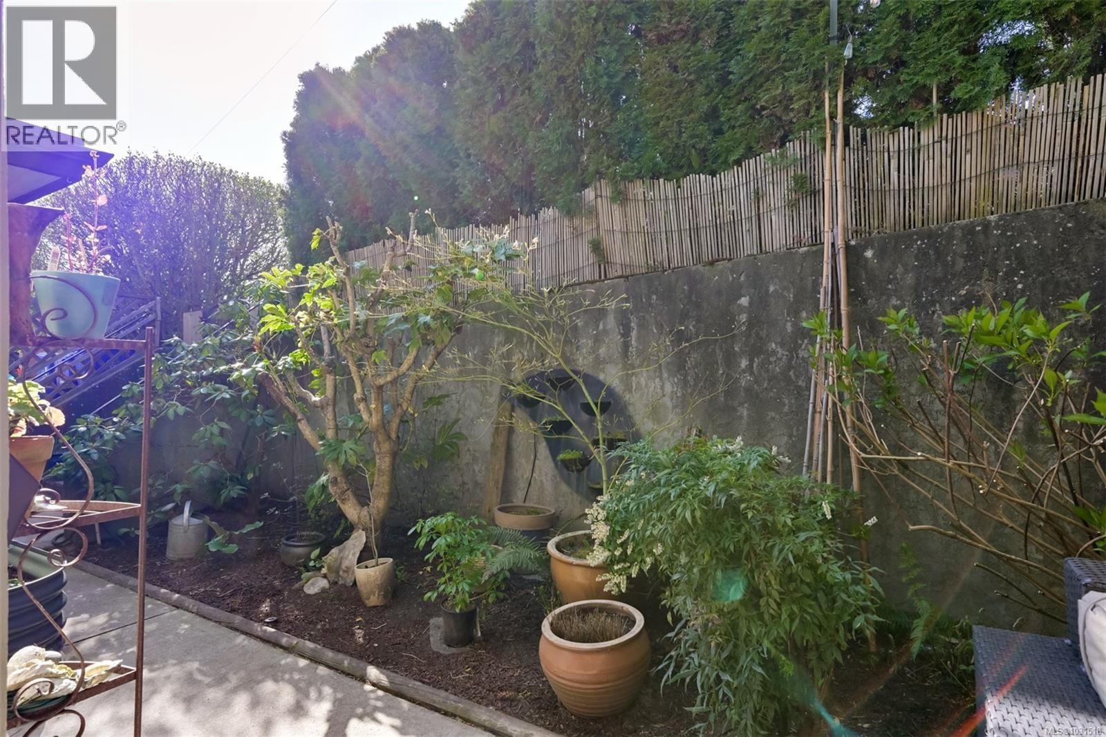 1294 DENMAN STREET Image 53