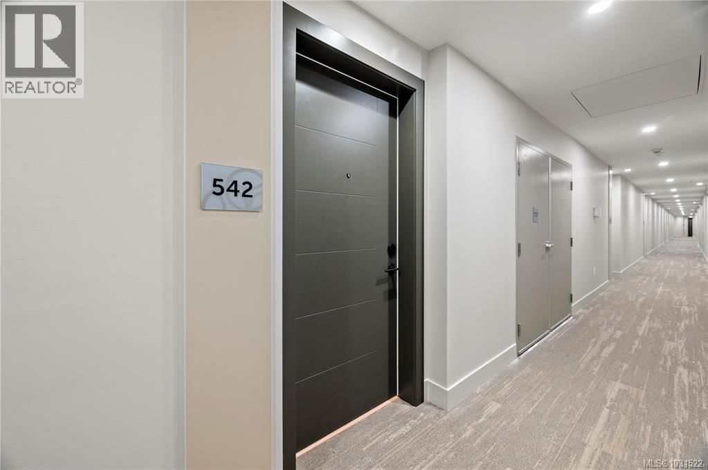 542 - 920 REUNION AVENUE Image 5