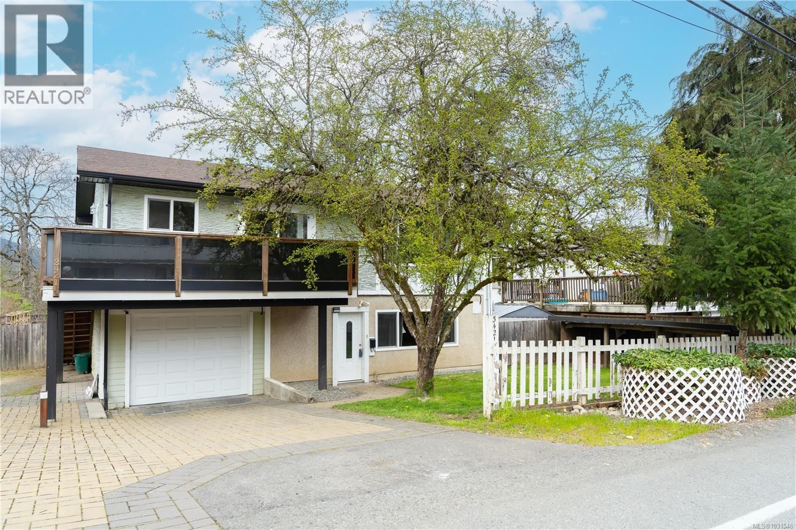 3421 Auchinachie Road