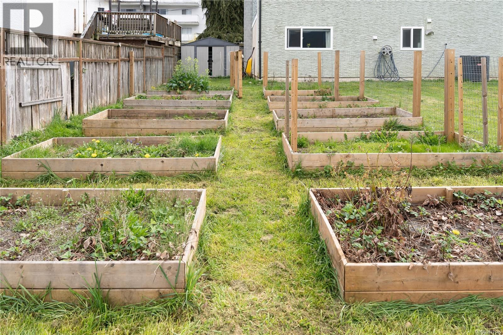 3421 AUCHINACHIE ROAD Image 37