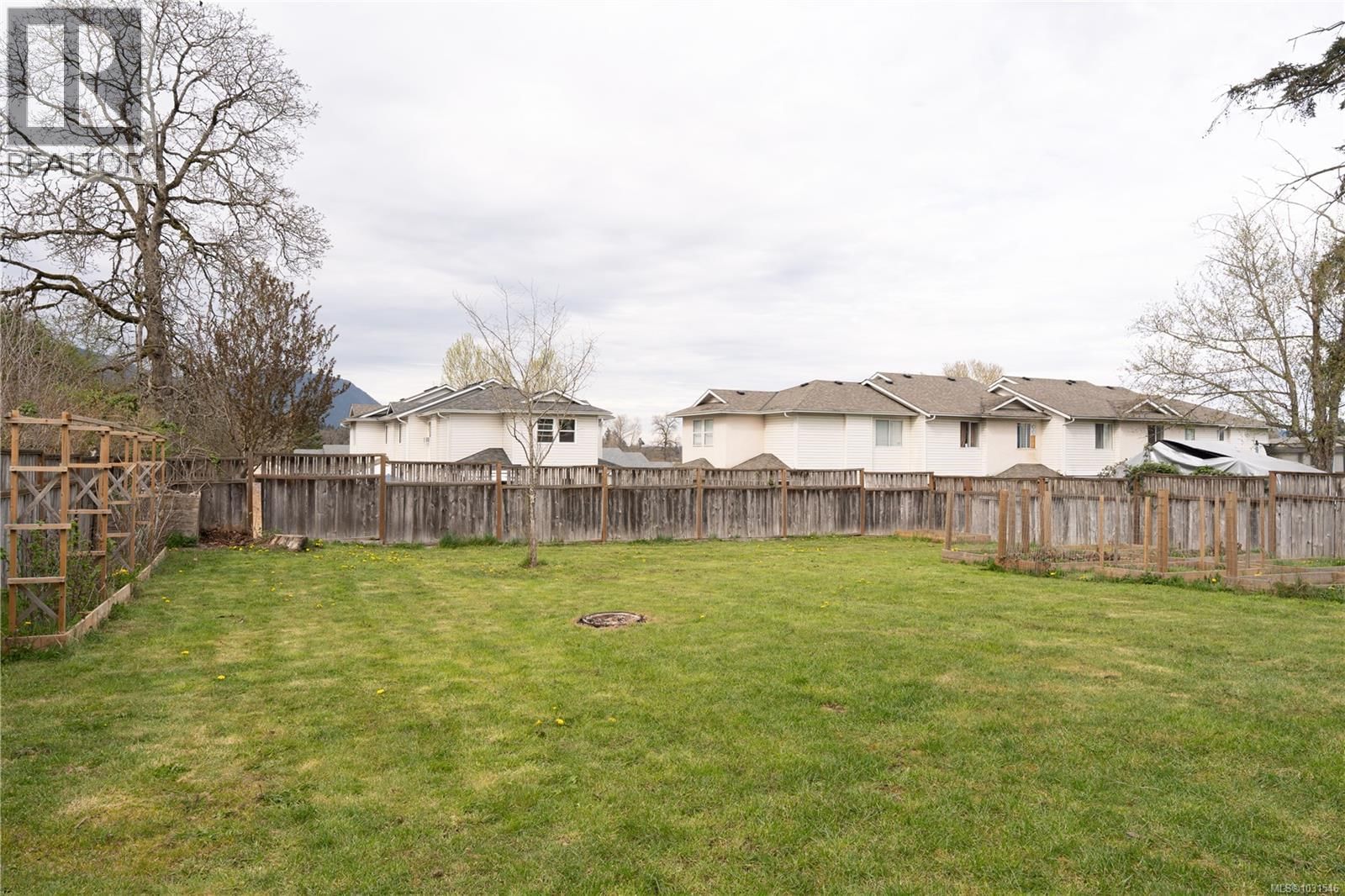 3421 AUCHINACHIE ROAD Image 38