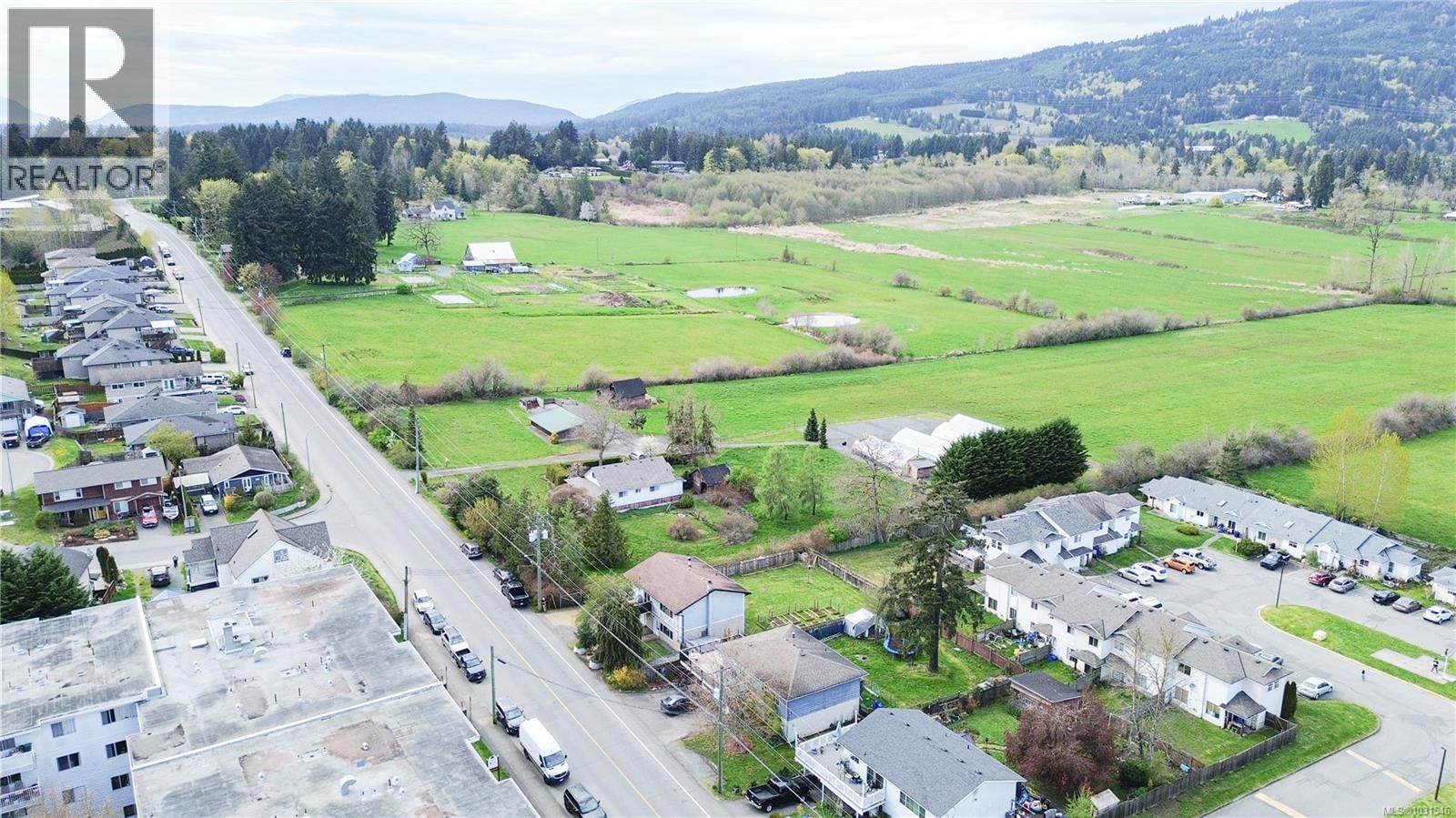 3421 AUCHINACHIE ROAD Image 41