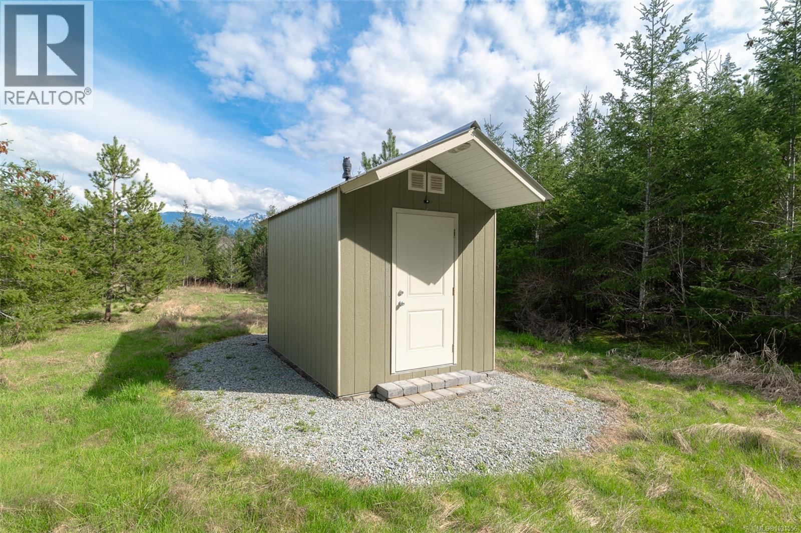 3170 MOZART ROAD Image 82