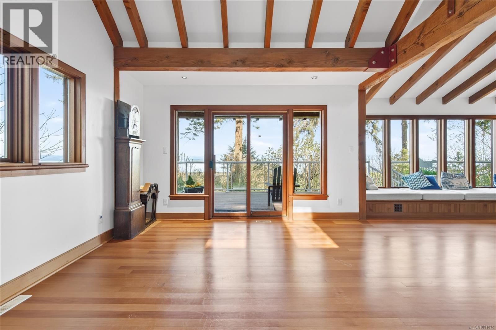 4394 LANGTON ROAD Image 10