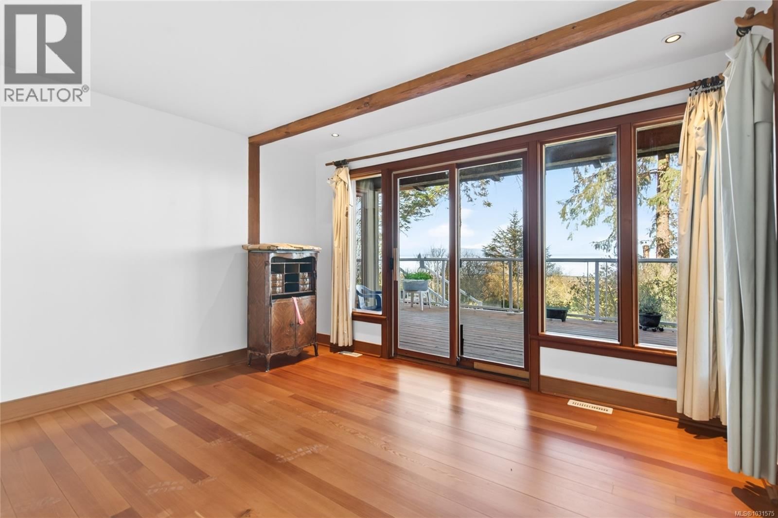 4394 LANGTON ROAD Image 23