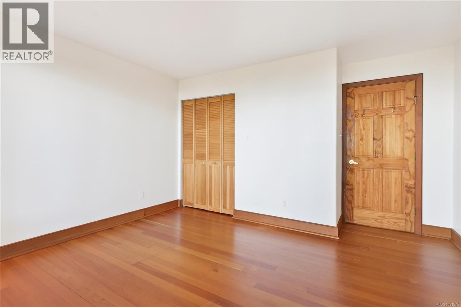 4394 LANGTON ROAD Image 24