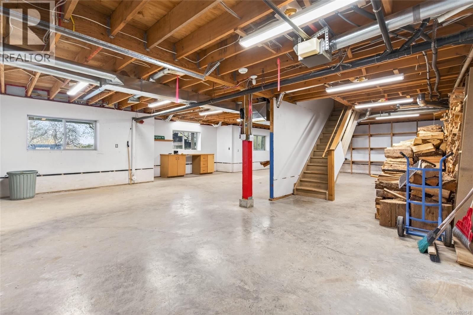 4394 LANGTON ROAD Image 28