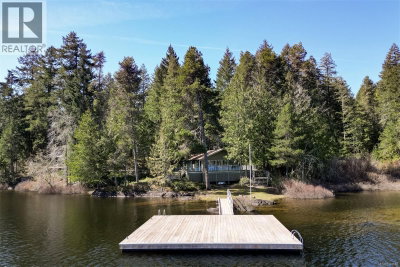 2037 Ida Avenue | Shawnigan Lake British Columbia | Slide Image Seven
