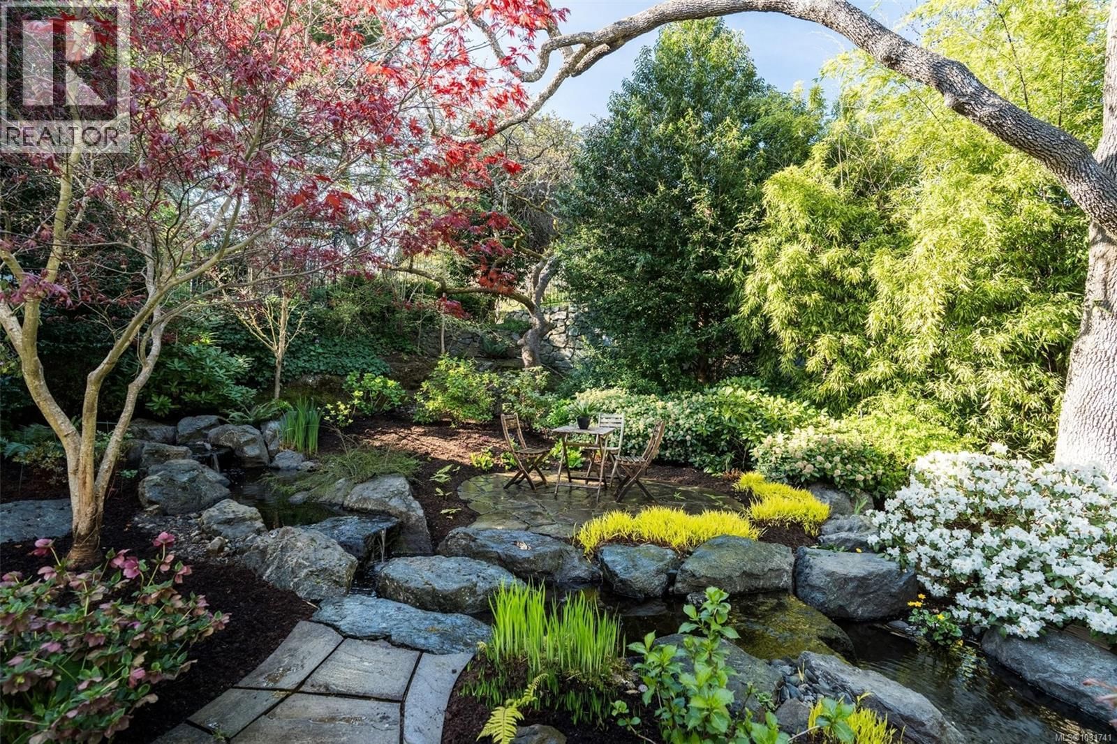 2096 FALKLAND PLACE Image 77