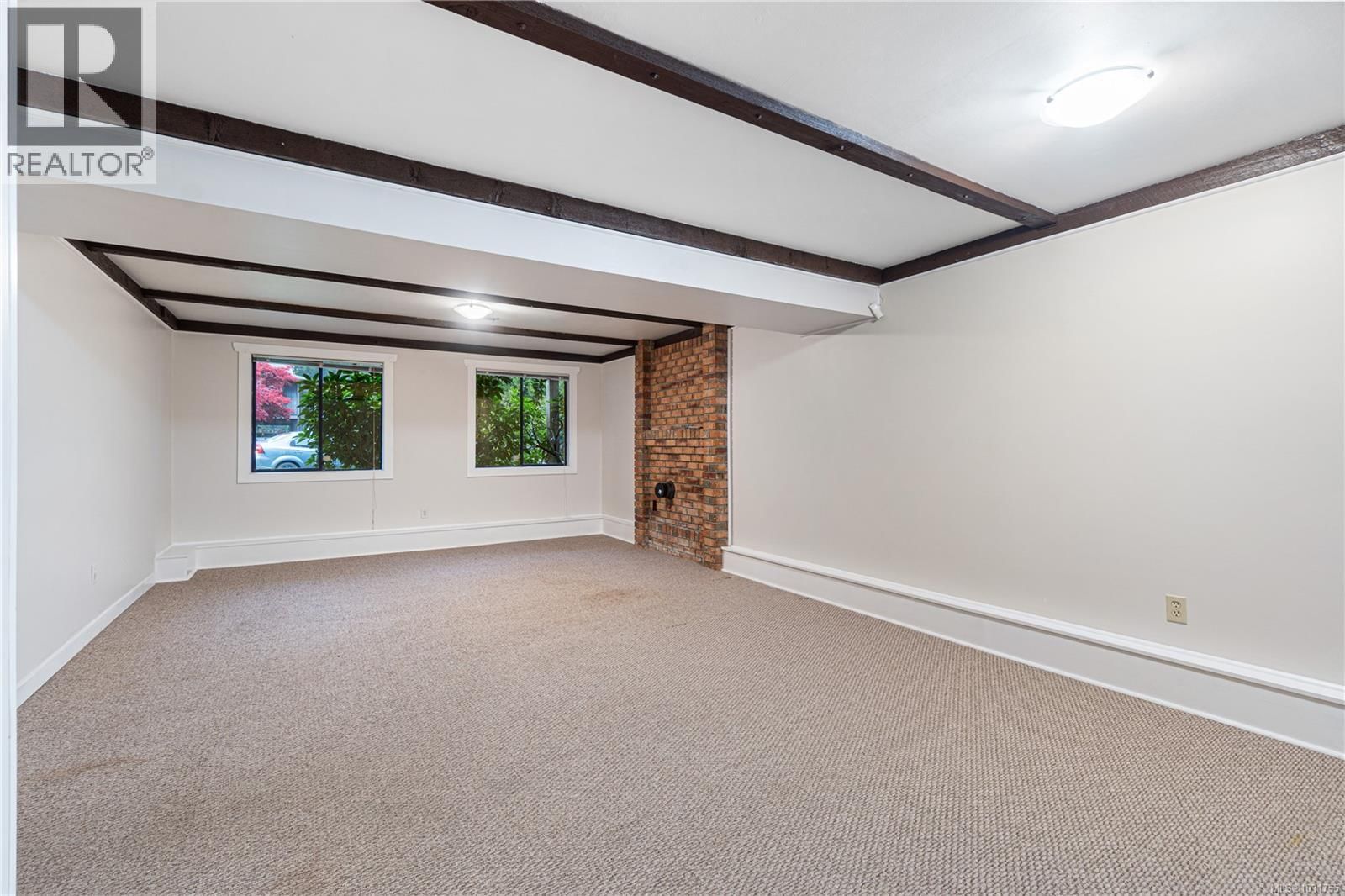 3801 MORRIS PLACE Image 23