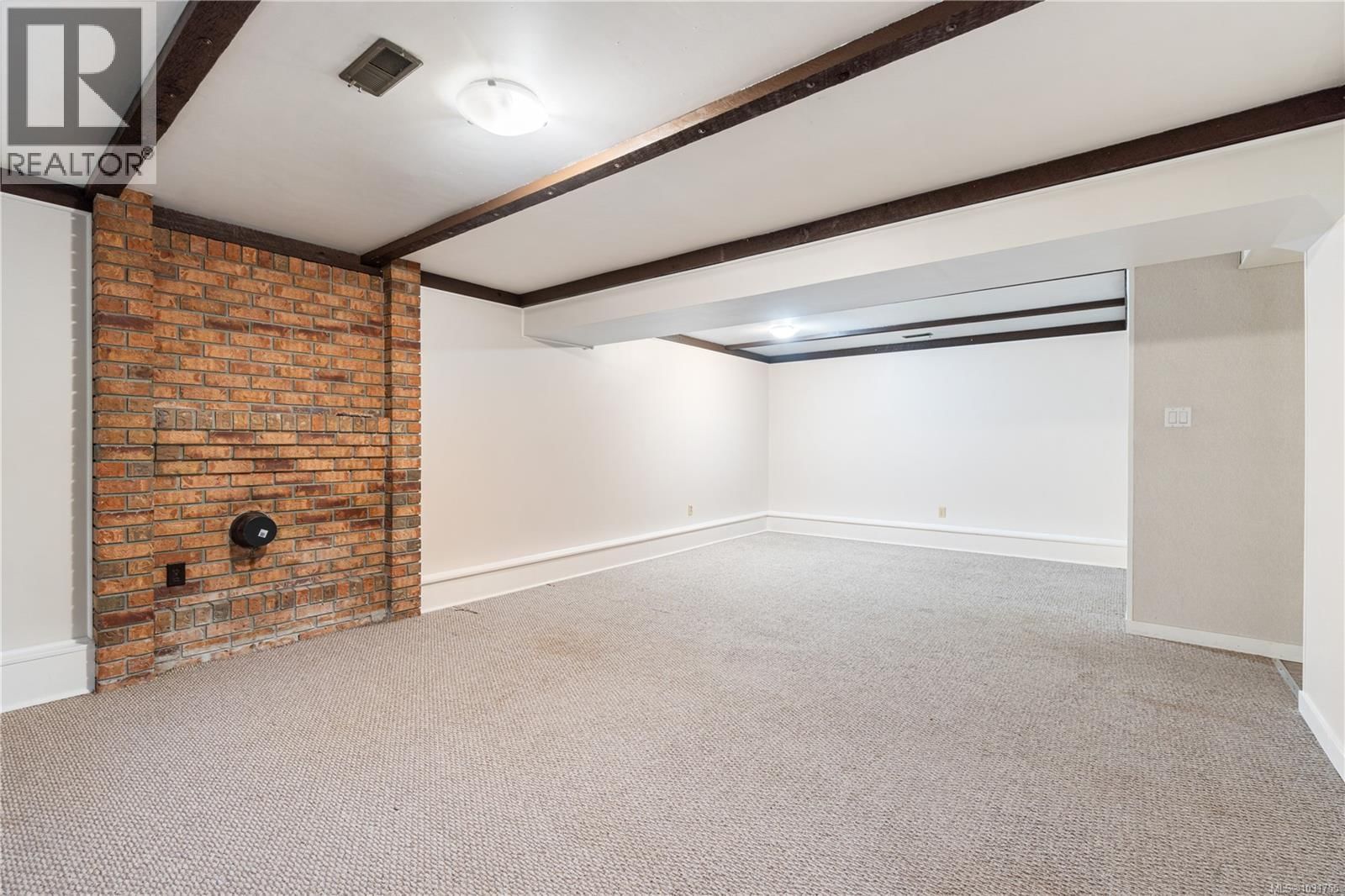 3801 MORRIS PLACE Image 26