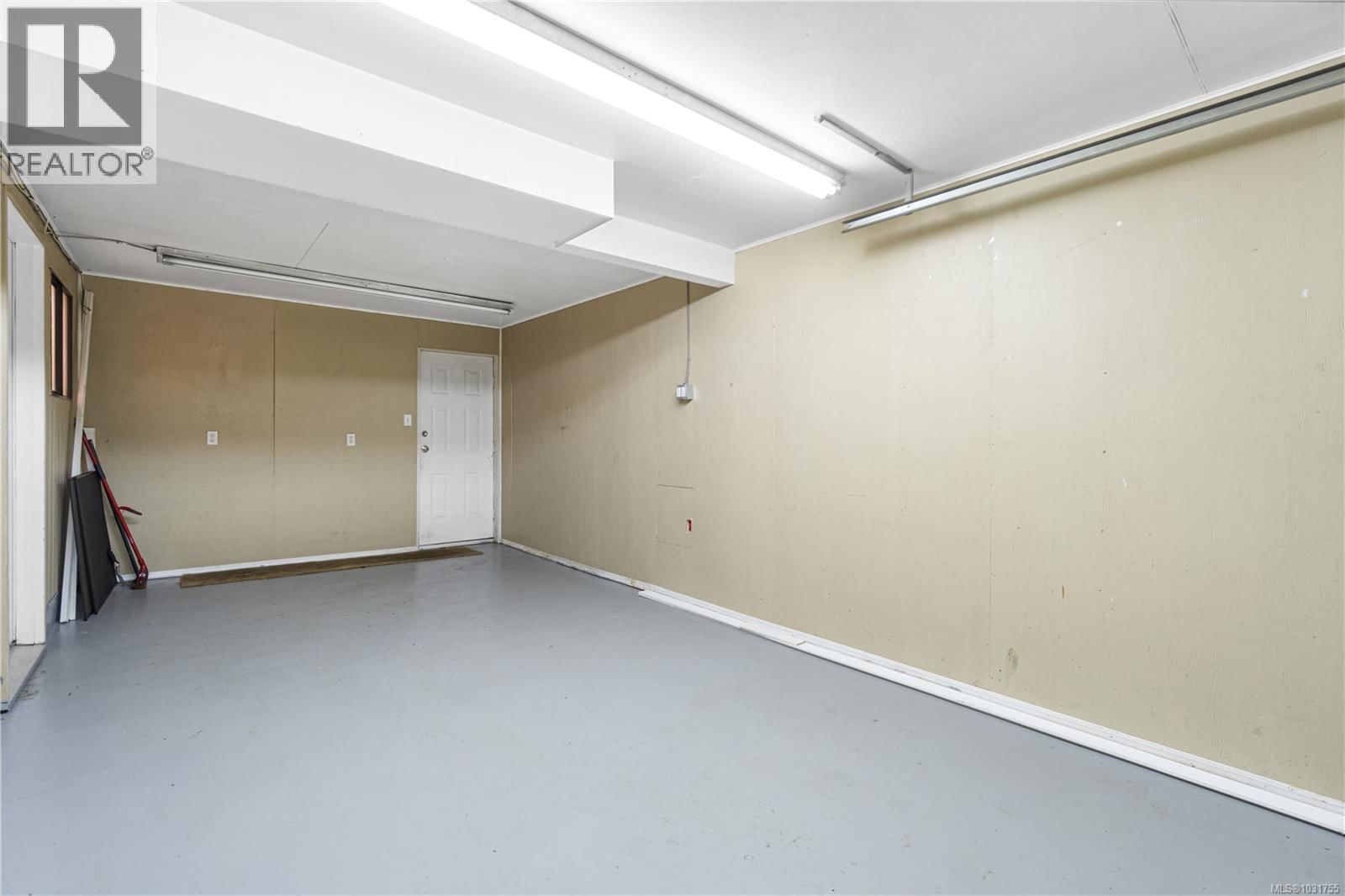 3801 MORRIS PLACE Image 41