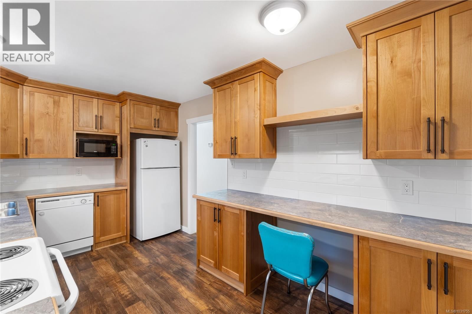 3801 MORRIS PLACE Image 9