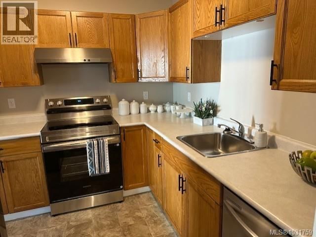 61 211 Madill Road property photo