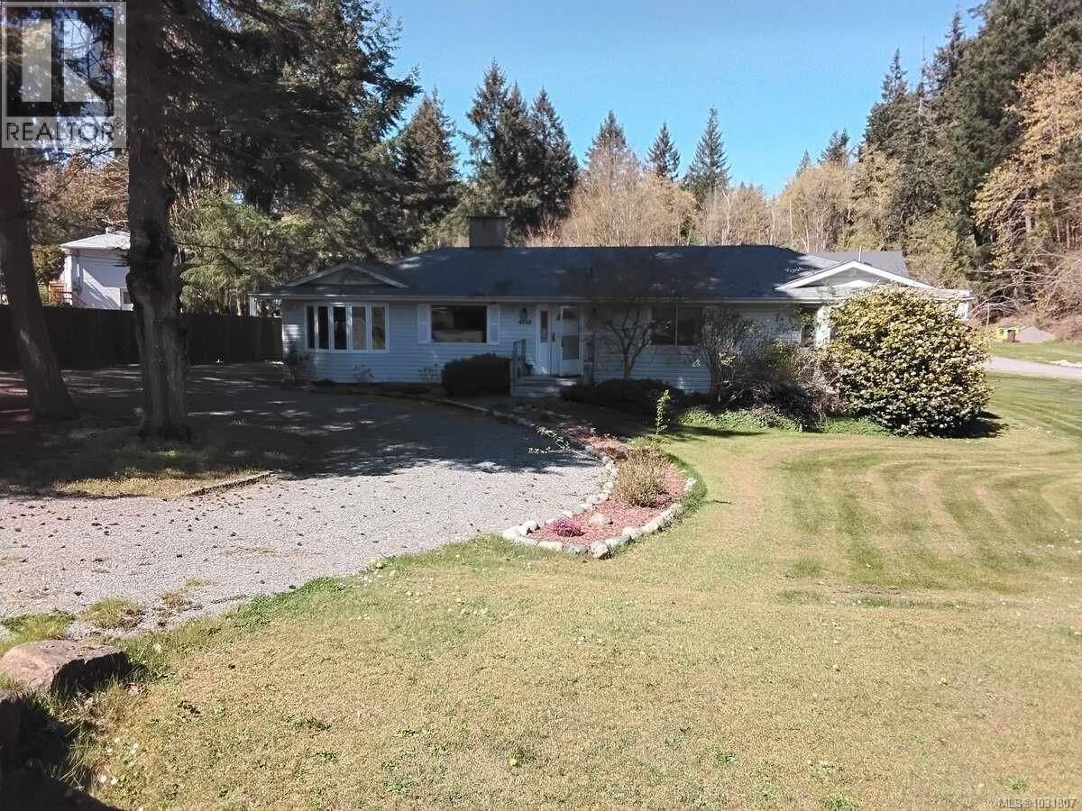 4759 Yellow Point Road property photo