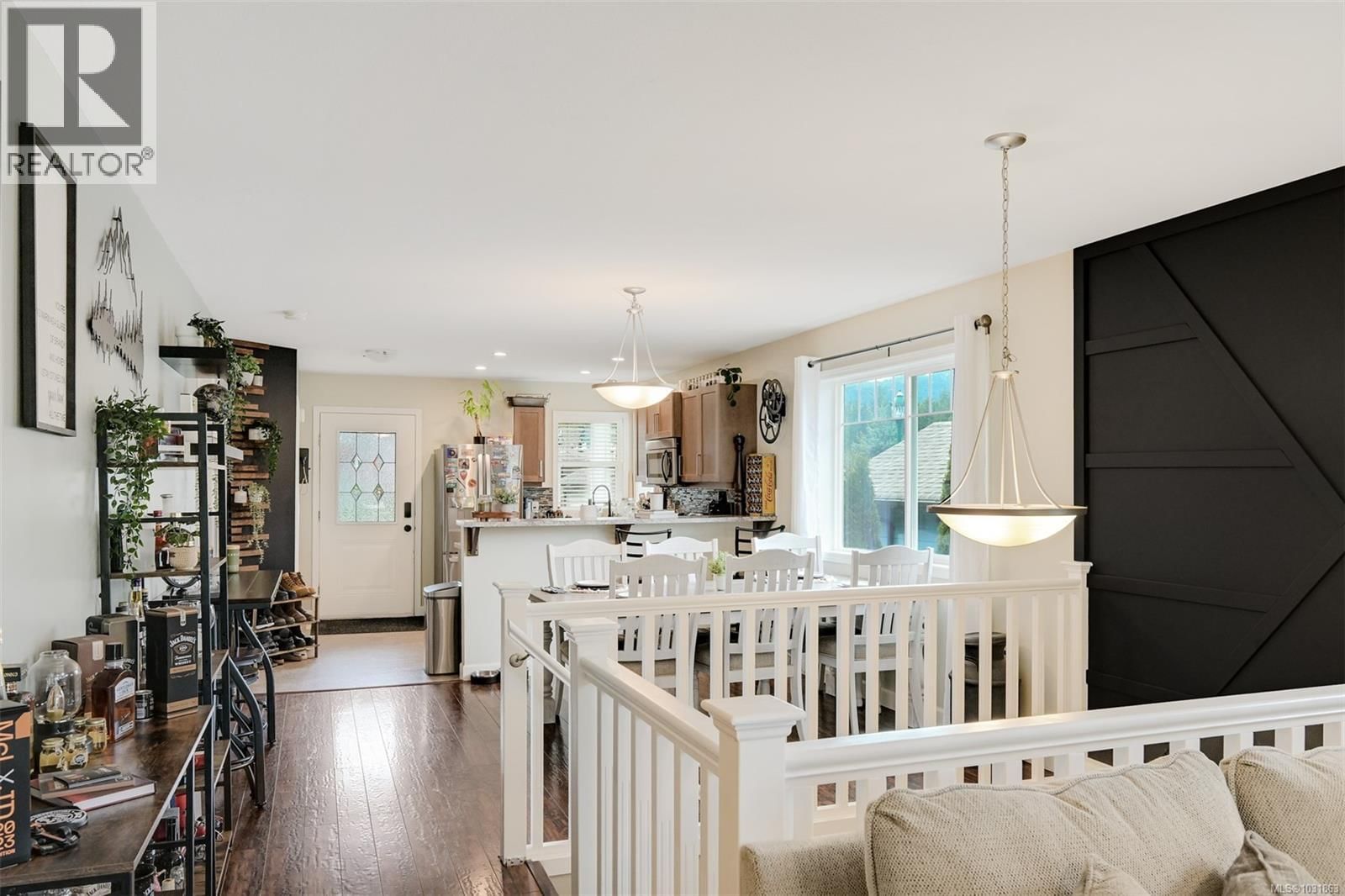 1116 FITZGERALD ROAD Image 12