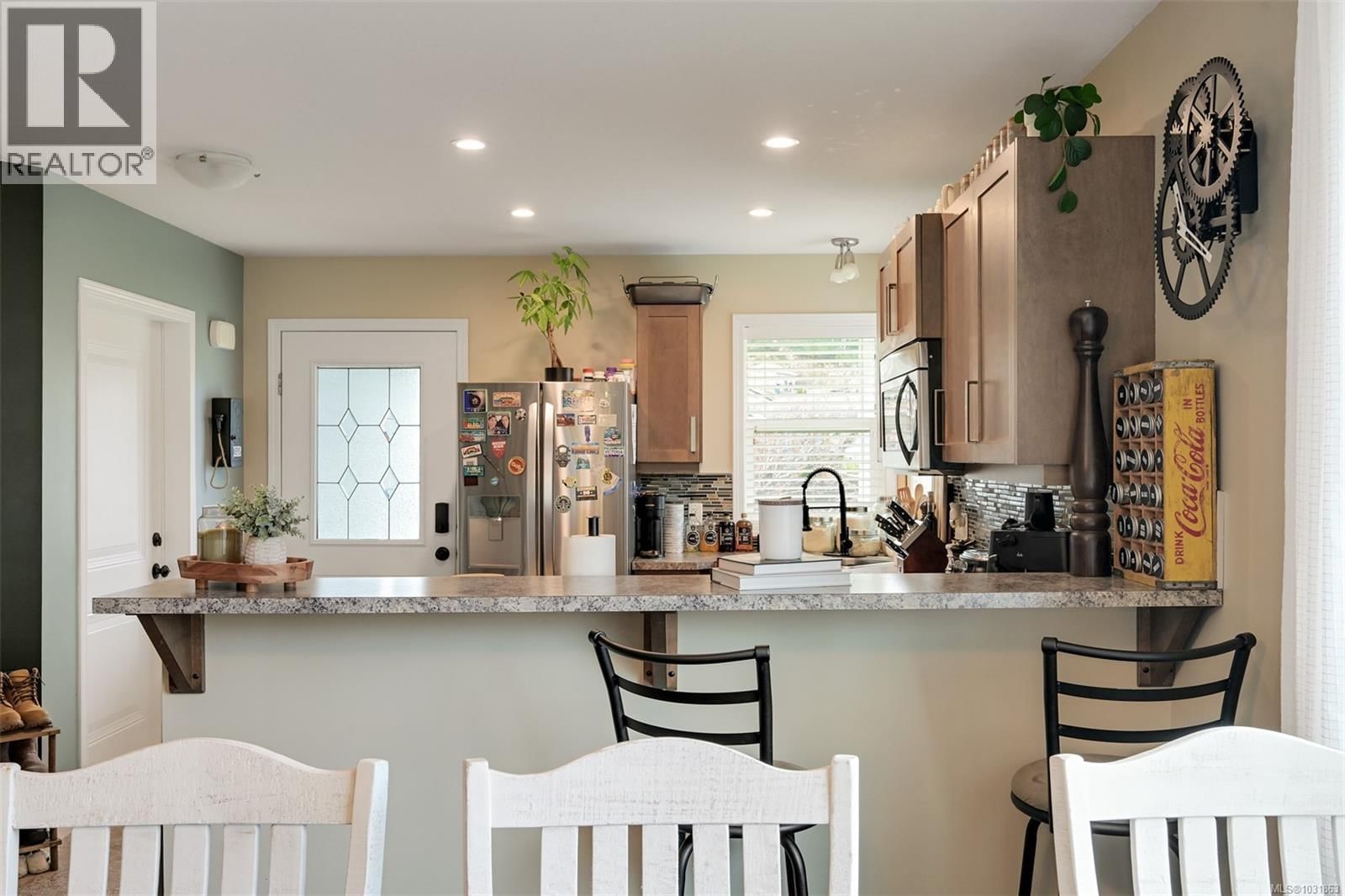 1116 FITZGERALD ROAD Image 16